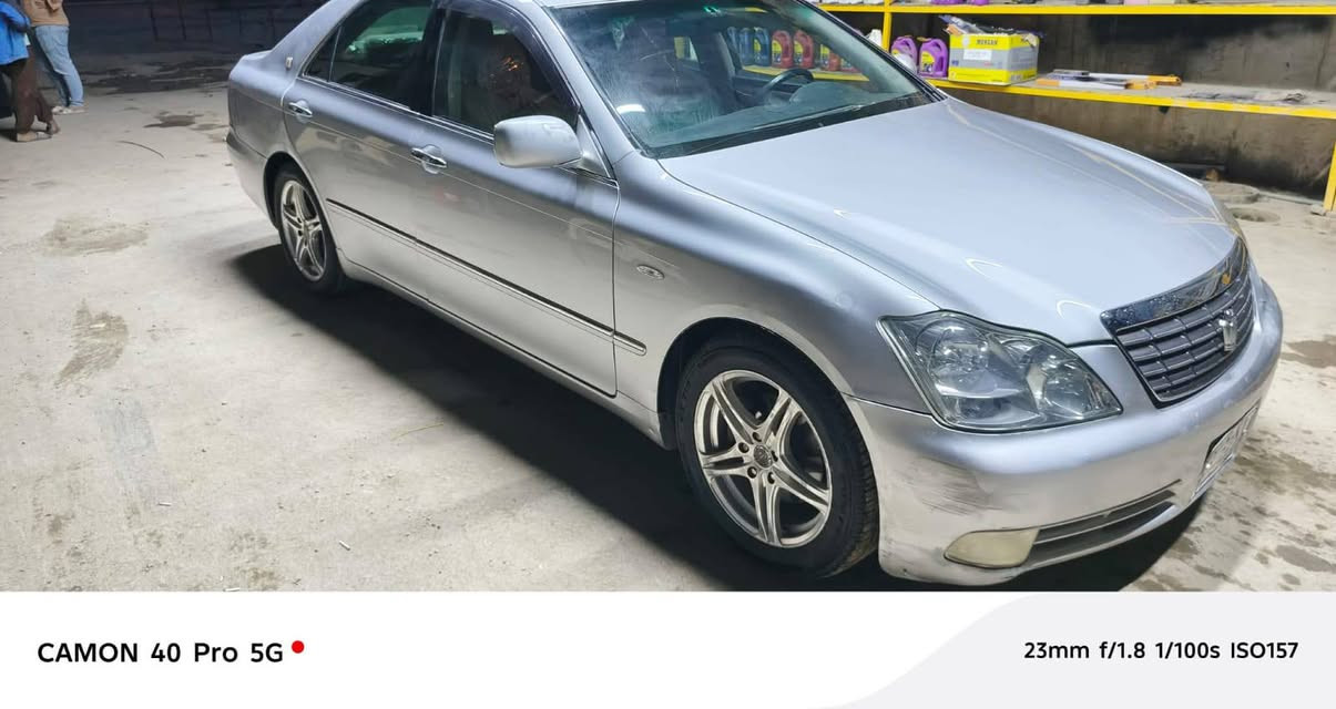 آلَسِلَآمً عٌلَيَکْمً وٌرحًمًةّ آلَلَهّ وٌبًرکْآتٌةّ
شاهينه ادوات كصه جنطه 
متوم وجاهز طبق  سنويه  عظم عاج  
السياره جاهزه للاخير ما ناقصه برغي
بصمه رصاصي 
دكمتين 
موديل 2007
للاستفسار ***********
العنوان بابل  
السعر35 وبيه مجال
