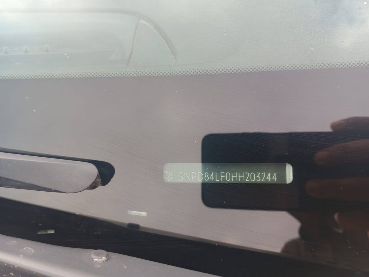 الانترى 18 ليبل واحد عدى جاملغ الامامي فقط سياره صدر تبريد جاهزه محرك وكير كله جاهز سعر على تصال *********** وثاني***********
