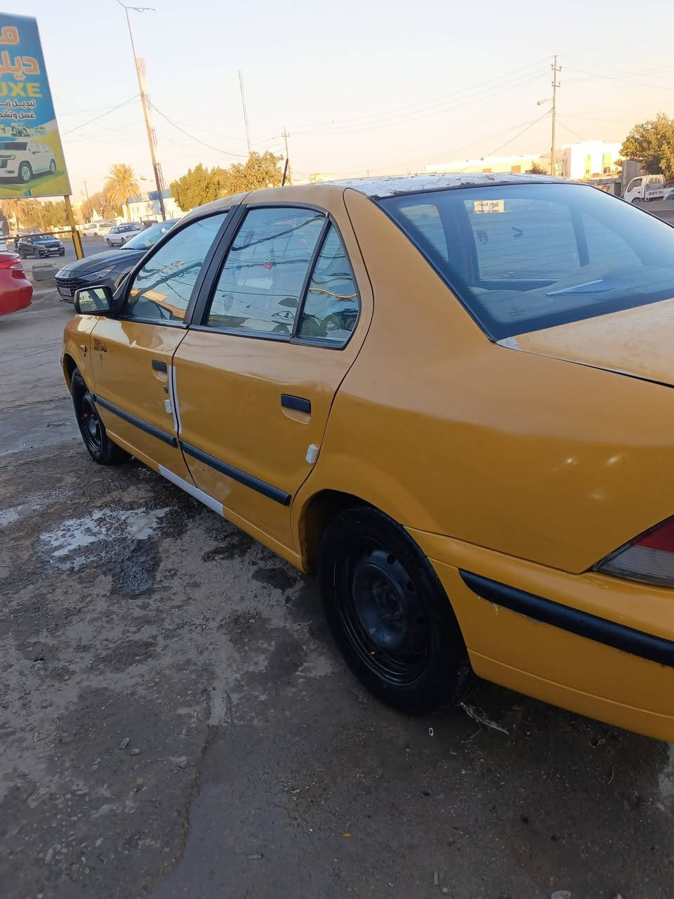 سلام عليكم سمند للبيع 2012
كير مكينه تبريد صدر شغال خير من الله 
كهربائيات شغاله رقمها بغداد بيها بنيد مبدل 
السعر 36 وبيها مجال اشراي رقمي***********
