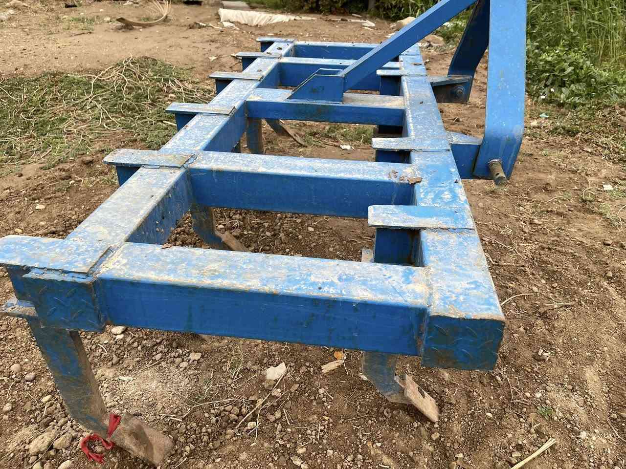 سلام عليكم
للبيع

خرماشة حدادية 
قليل مشتغله 
سعر600

معدلان حدادي
قليل مشتغل 
نظيف 
سعر 450

***********

اللطيفية كيلو 14
