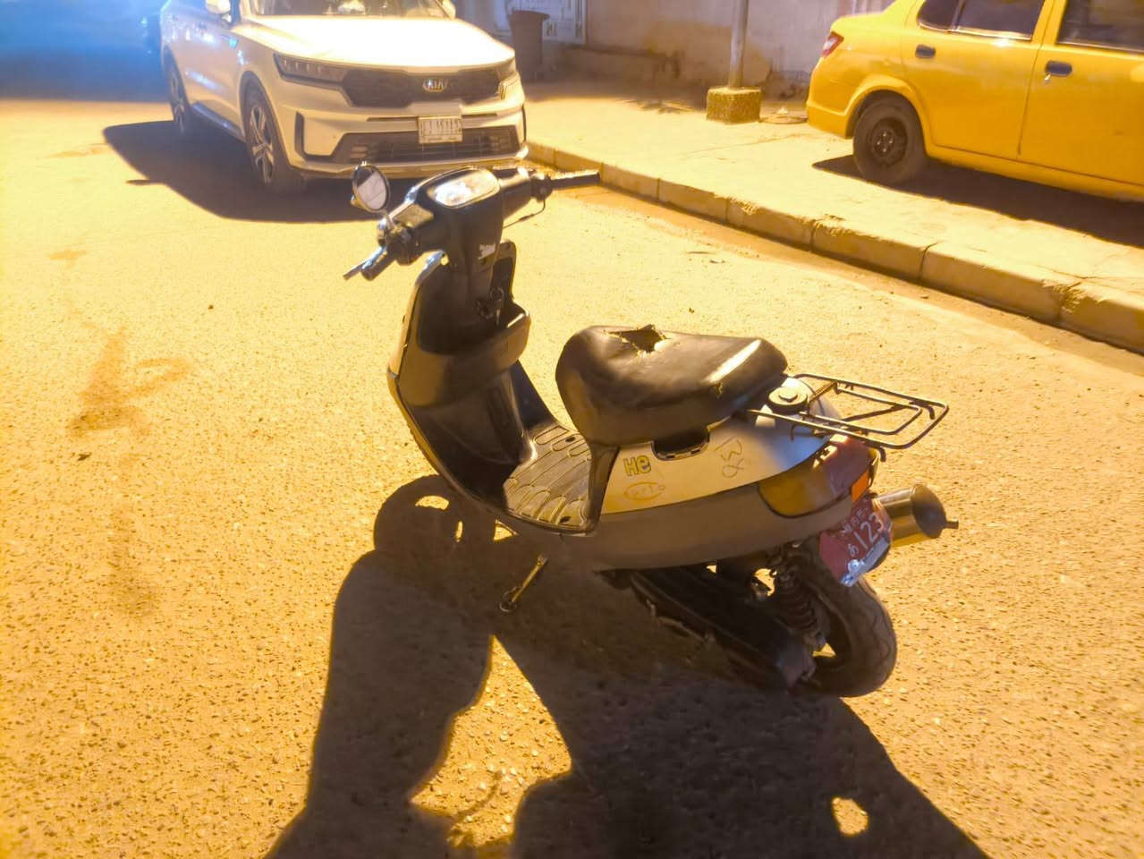 دراجه للبيع اوراق سعر خاص رقمي *********** بس هناك اجاوب ماسنجر ما اجاوب

