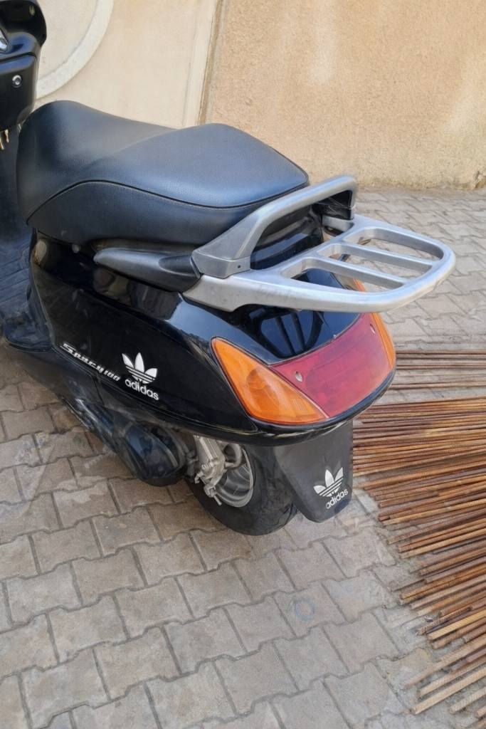 دراجة سبيسي ياباني للبيع
دراجة نظيفة استخدام قليل رمبة ما مفتوحة كلة بلادي 
السعر مليون و150 الف

***********
يوجد واتساب
