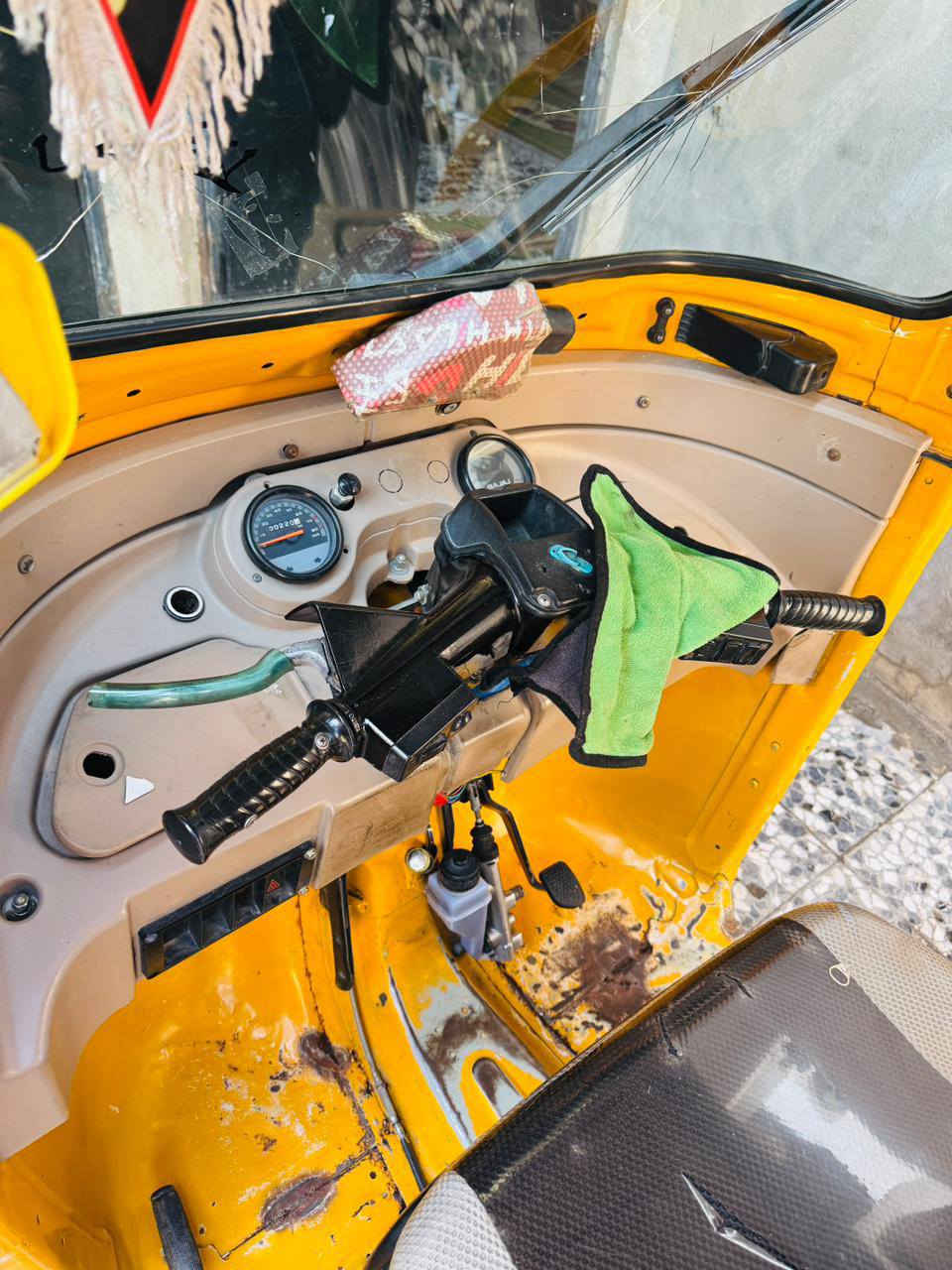 سلام عليكم تكتك 19/شهر 10 رقم سنويه
العوان البلديات شارع الكاشي،
***********
