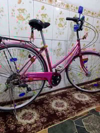 للبيع. حجم ٢٧.      باله. لون مميز. نضيف مابي كل نقص  ليريده يتصل.   ٠...