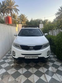 سورنتو ٢٠١٤ • ٦ سلندر • ٧ راكب