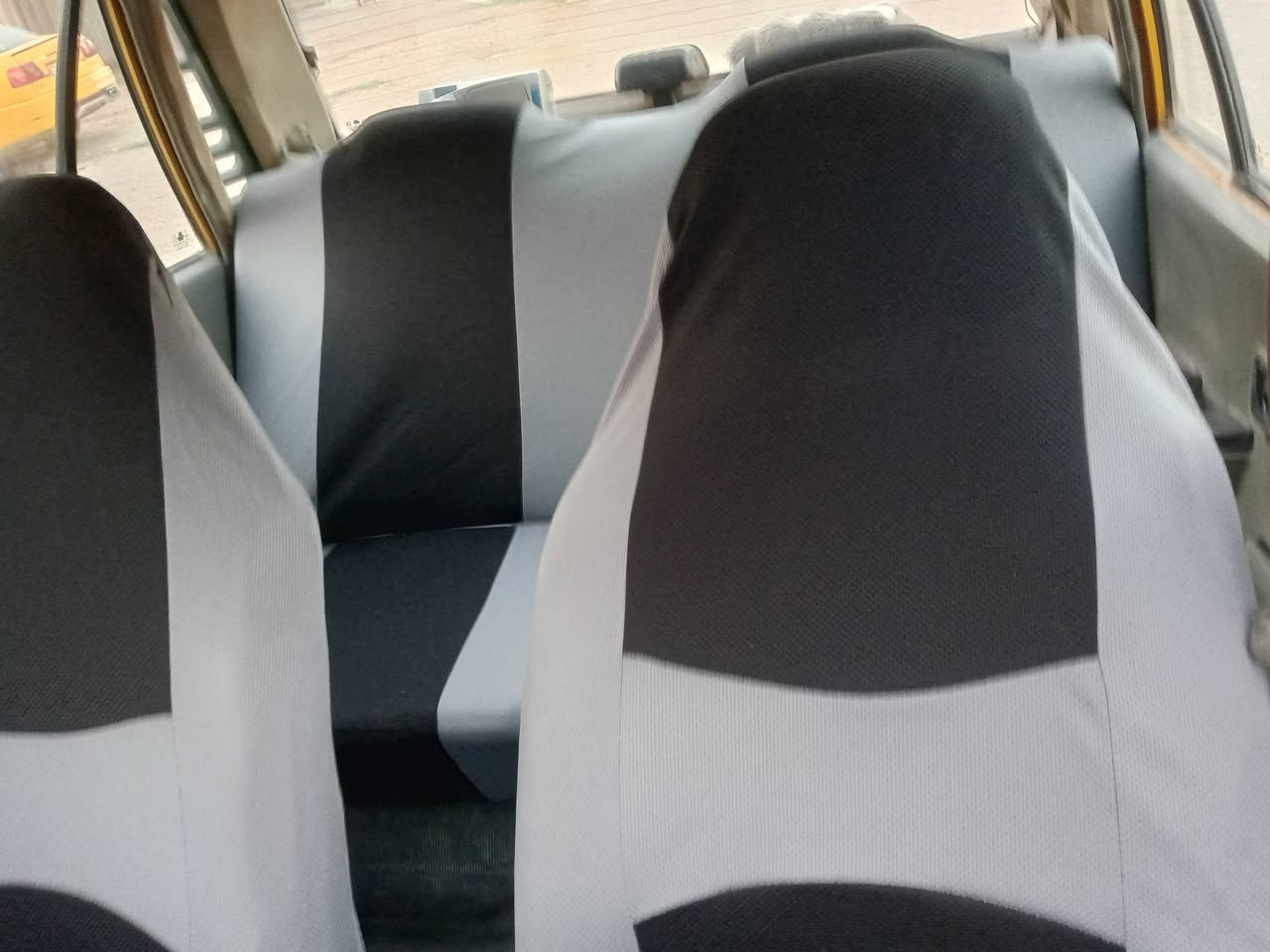 سلام عليكم سايبا للبيع 2011 مكينه وكير وكهربائيات وشواصي خير من الله سنويه 2028 هزه جديده نقصها بس بريكها ضعيف محتاج تنفيس السعر 25 وبيها مجال مكان بغداد حي العامل رقم الهاتف ***********
