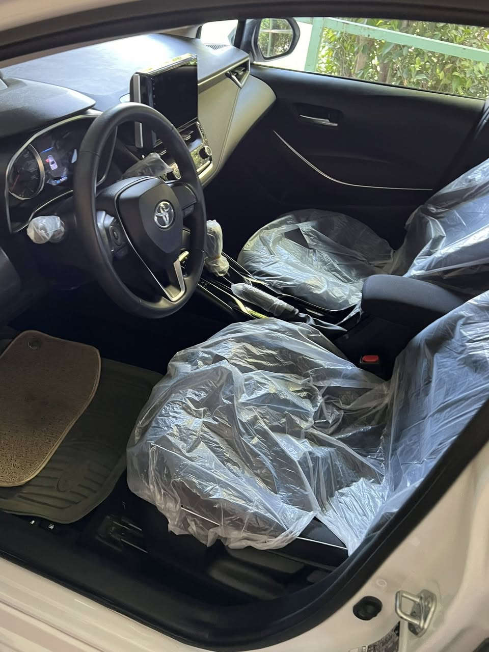 للبيع كورلاه موديل 23رقم اربيل ماشيه 60 فتحه مكاني بغداد السعر 180او بيهه مجال ***********
