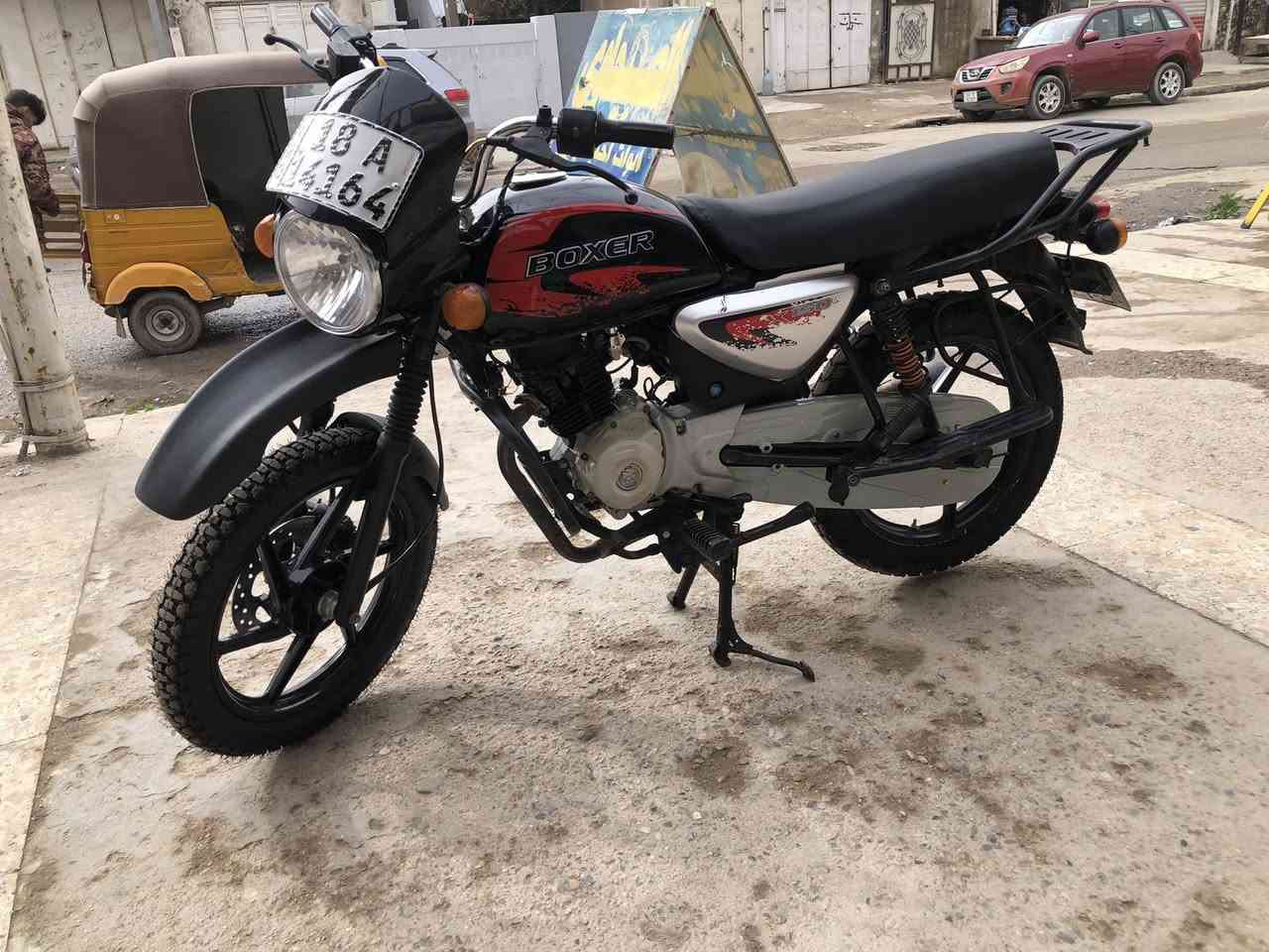 سلام عليكم بوكسرموديل ٢٢مسجله بل سنويه ٢١نفس الصوره جديده دراجه اي نقص مابيها جديده بسمي تحويل ثاني يوم بسمك مكاني بغدادحي الامين الثانيه السعرمليون و٩٠٠بيها مجال لشراي ***********
