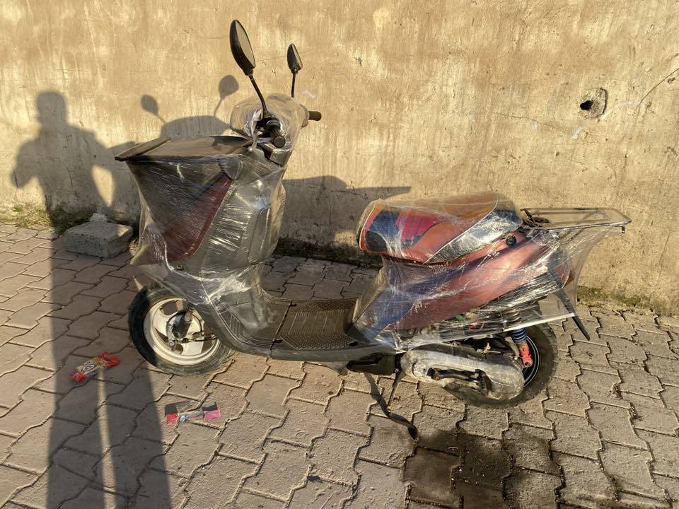 ماطور ياماها شرط كلشي شغال كهربائيات و  هندر واحد يشتغل نقص بس باتري سعر 150 مثل ماموضح  التفاصيل الاتصال بالرقم ***********
