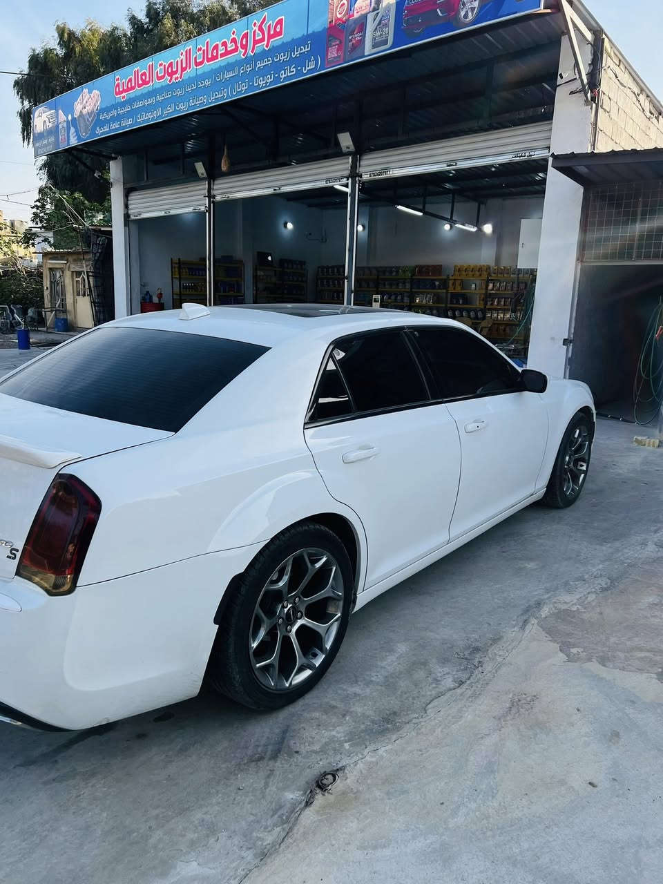 سلام عليكم 
اوباما 2017

السيارة رقم هزه سنوية كله
جديد بسمي شرط تحويل

ملاحظة السيارة بيها كتاب تضليل

السيارة وارد امريكي 
حادث السيارة جاملغ وبنيد

محرك كير كله شرط خير من الله 
ميحتاج دينار تصرف عليها

شاشه كبيره + كامره خلفية دواره
كشنات امامي كهربائي تدفئة وتبريد
محرك 3600
2ويل
فتحتين بل سقف بانوراما
سعر (240)ورقة وبيها مجال 
مكان السيارة صلاح الدين قضاء بلد 
غير متواجد على الفيس الشراي يتصل
***********
