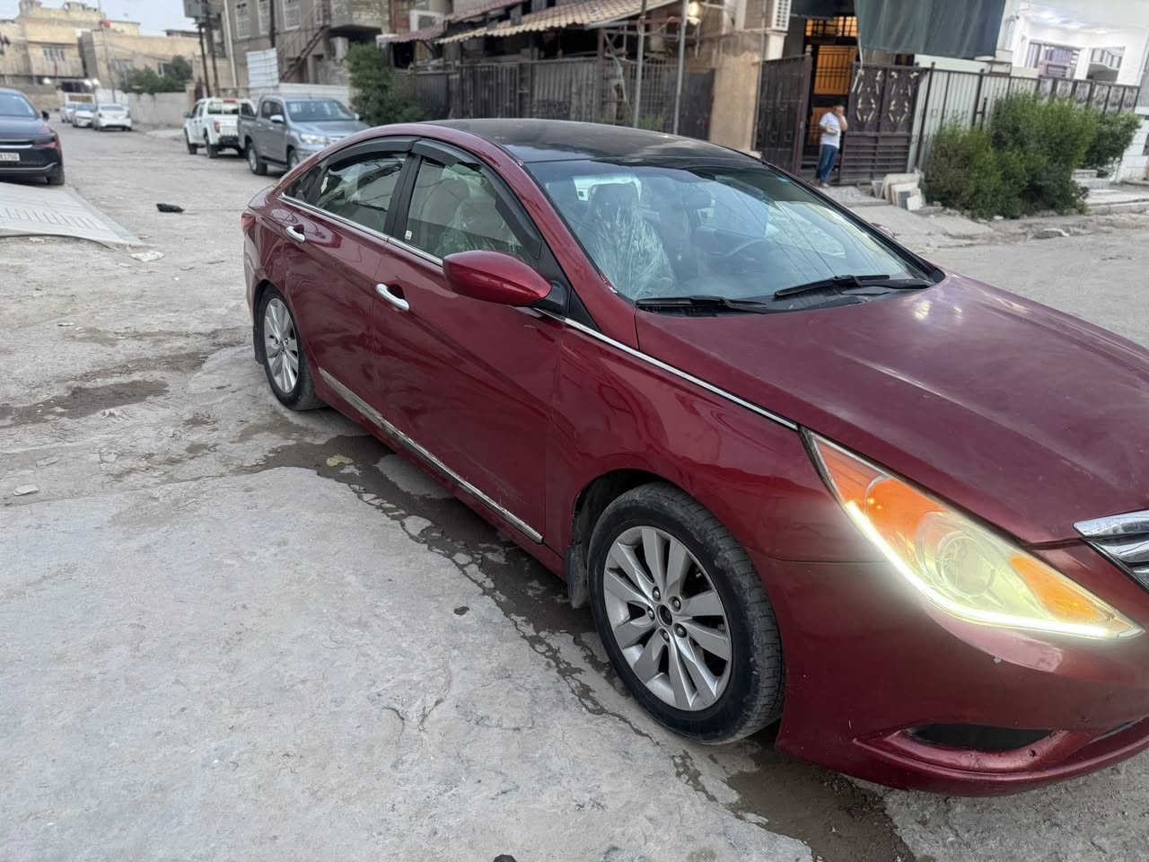 11 امريكي بيها قطع صبغ بدون دواخل ومابيها ضربه قويه .. كير محرك نظيفات  ماشيه 130 محرك 2400...كهربائيات كلها شغاله منظومة مياه البواري  كها مبدلها.. راديتر مبدله ..جامه اماميه جديده ..باتري جديد ..حساس هواء وحساسات الدهن كلهن جدد ..بلكات ومجاول كلهن جدد ترايك وين ميعجبك ....نقصها كمبريسر تبريد عطلان ..رقم الانكليزي الجديد ومجدد الهزه و السنويه لل2030 مشروع وطني ..تشغيله نگره ونشطه ..  ..رايدها 82.. السياره باأسمي رقم موبايل ***********
