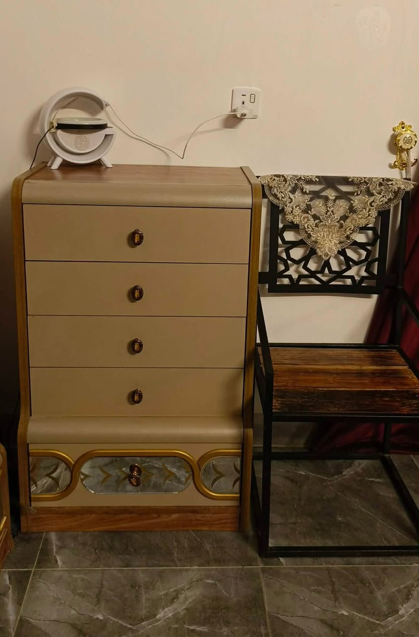 للبيع
غرفة نوم تركية نظيفة سعرها 750 الف
مكانها فلوجة _ النساف


**إذا كنت صاحب هذا الإعلان وتريد حذفه لأي سبب، رجاءا أرسل رسالة إلى الدعم الفني**
