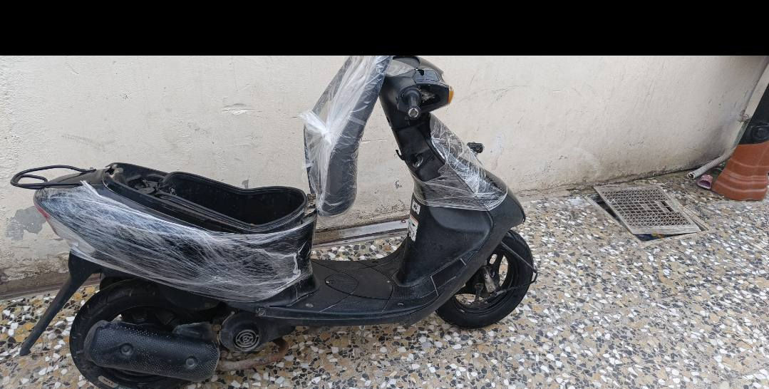 سلام عليكم دراجه ساسوكي للبيع مفتوحه مره وحده 
اوراق كهربائيات شغاله كله  سلف عوزه باتري فقط ويشتغل المكان المجر الكبير السعر 250وبيه مجال


**إذا كنت صاحب هذا الإعلان وتريد حذفه لأي سبب، رجاءا أرسل رسالة إلى الدعم الفني**