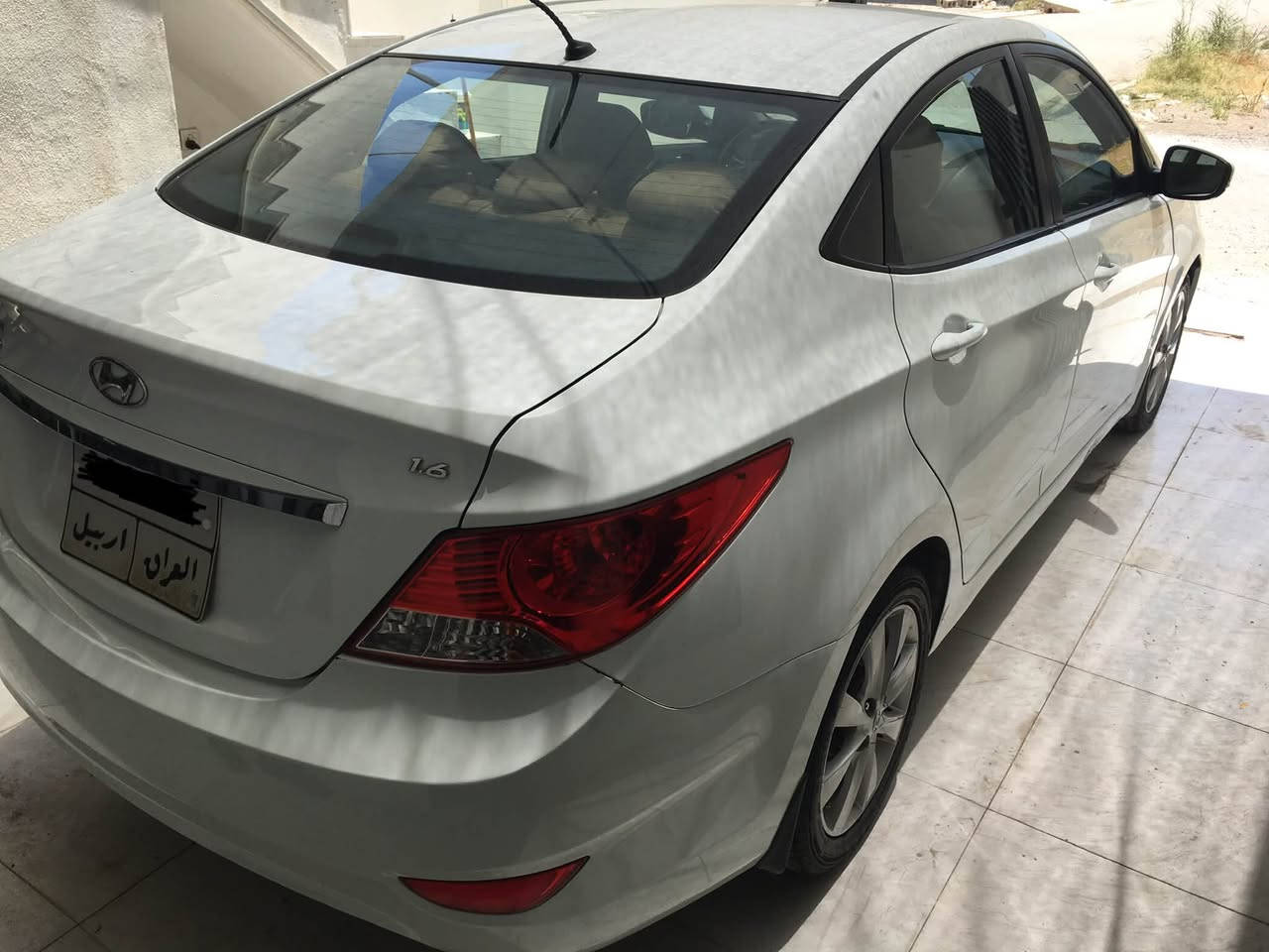 السلام عليكم
اكسنت 2016 خليجي صفر شركة Gk Auto السيارة بدون صبغ بدون بارد بي كم رصعة ناعمة بل قمارة ميبين بل عين نهائيا محرك كير ممفتوح حتى قبغ ثابت ممفتوح 
السيارة ماشية 110 السعر 111 مكان السيارة كركوك لاتصال على***********
 اتس اب ***********
مواصفات نص فول 
تحكمات استيرن
تجوه 
مكان نظارات 
ثلاث مخدات خلفية 
ABS اربع دسكات
