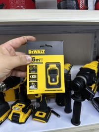 سلام و علیکم مترە لیزریە شحن من شرکە دیوالت اصلی  جدید لوک بحجم کلش صغ...