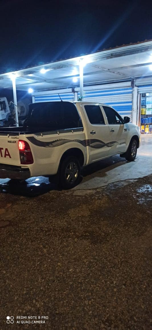 سلام عليكم
سياره للبيع بيكم 2013
سياره كير عادي شاصي 19
كويتي رقم دولي تحويل ثاني يوم
بأسمي سياره حلوه ونضيفه
كير محرك صدر السعر 190 ورقه وبيه مجال
للطيبين العنوان واسط الأحرار
***********
