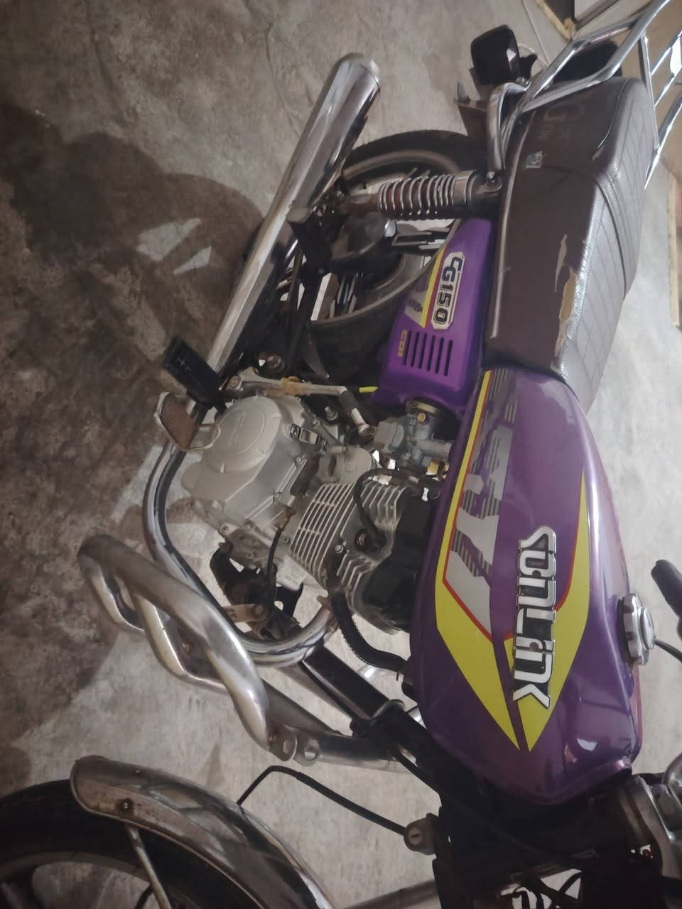 دراجه للبيع محرك 200 موديل 23 نواعيه سفيان مكان مندلي راقم ***********
