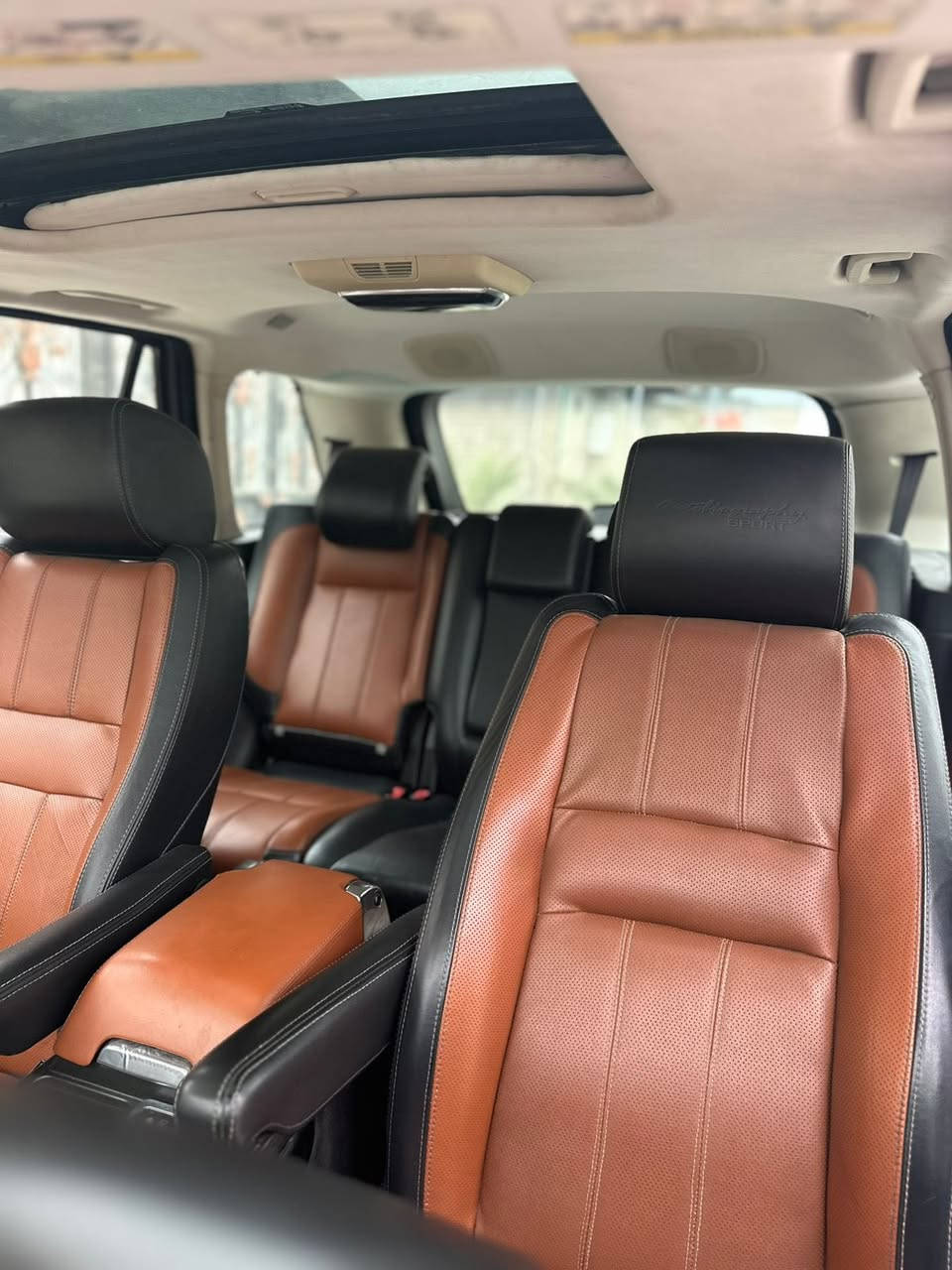 السلام عليكم للبيع او مراوس رانج موديل 2013 موصفات HSE المكينه المرغوبه سوبر داخل جلد تحويل او وكاله سياره جاهزه مال بيت  مكلف بنشر 

+964 770 065 9988
