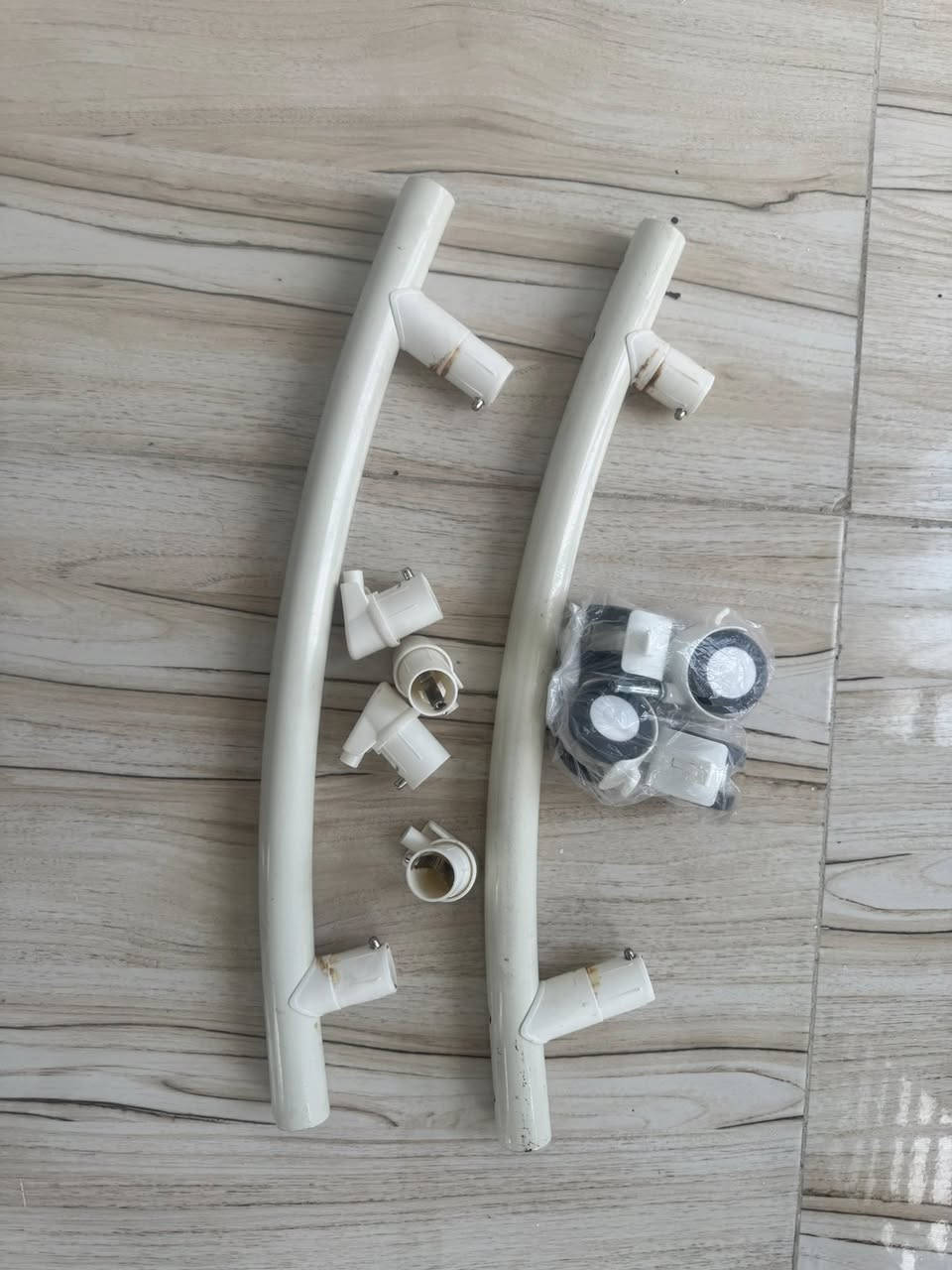 السلام عليكم عندي كرسي اطفال جديد ويا كل ملحقاته يصير كرسي ويصير هزاز هم اخذته ب٧٥  ورايدته ب ٤٠


**إذا كنت صاحب هذا الإعلان وتريد حذفه لأي سبب، رجاءا أرسل رسالة إلى الدعم الفني**