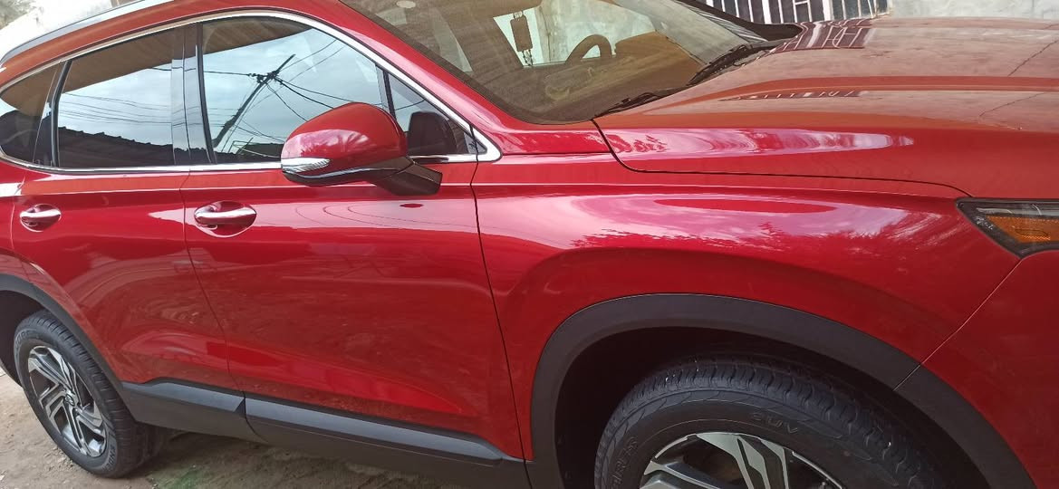 السلام عليكم سنتافي 2023 وارد أمريكي لون احمر حادث جاملغ وباب بدون تبديل بچم كبس ماشي 39 مكينه 2500 جاهزه بدون ايرباك السعر 186 بيه مجال المكان بابل رقم ***********
