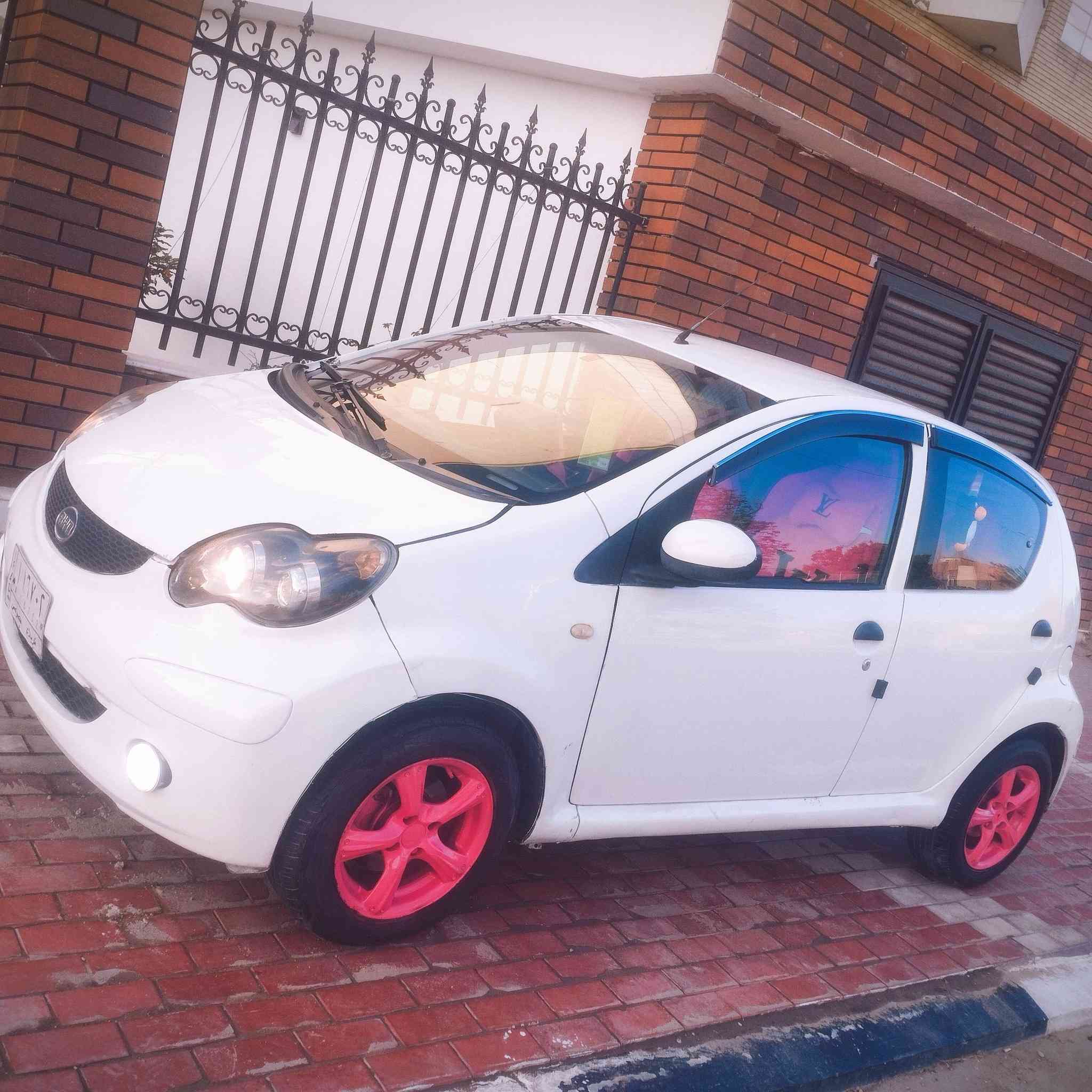 السلام عليكم
بي واي دي...f0 
المديل 2013
بصمه تشغيل 
شاشه كامره 
تبريد شغال 
جام كهرباء
حداديه جاهزه
لون داخل مميز
رقم كربلاء الماني تحويل مباشر
ياباني كير مكينه اوتوماتيك مكفولات 
مكاني كربلاء حولي مستشفى الكفيل
الاستفسار على رقم ***********
السعر 44$
