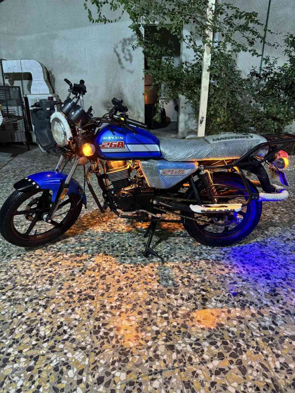 دايون نفخ للبيع موديل2021 اوراق اصولي طالعه من البغدادي اكاتبك يم حسين مكينه 200 سويج سجينه زوج كتابه حمره الدراجه احلا من الصور زوج تايرات جدد زنجيل جديد نقصه بس صينيه الزنجيل اني فاتحه موجوده دهن كله موتل ابدل المكينه مكفوله من الفتح والتبخير لايت زنون 
العنوان كـــــربلاءَ قرب مستشفى الكفيل
هـ:***********
