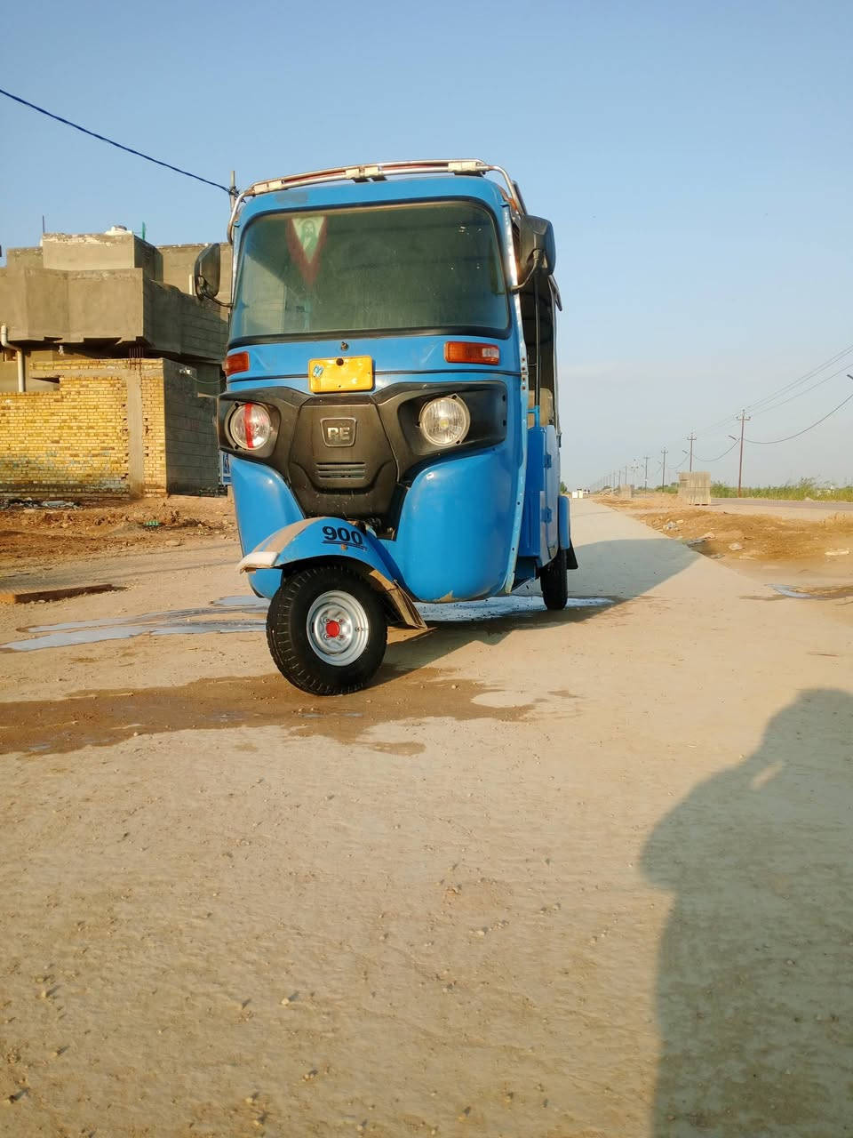 سلام عليكم تكتك البيع موديل 22شهر 7 كفاله عامه مكينه رقم ذي قار نكليزي رقم وسنوية وكشر مكان ناصريه قلعة سكر ***********خاص ما جاوب مكلف بل نشر
