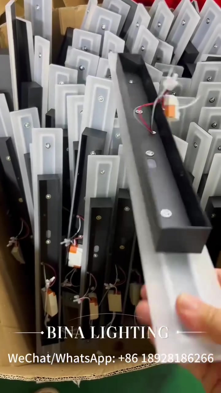 Wall Lamp Source Factory
Plastic | Aluminum | Acrylic | Minimalist Series
Massive designs, stable quality, competitive factory pricing
Looking forward to long-term cooperation with you

#WallLampFactory #SourceFactory #MinimalistWallLamp #AluminumLamp #AcrylicLamp #PlasticLamp #LightingManufacturer #LongTermPartnership


**إذا كنت صاحب هذا الإعلان وتريد حذفه لأي سبب، رجاءا أرسل رسالة إلى الدعم الفني**