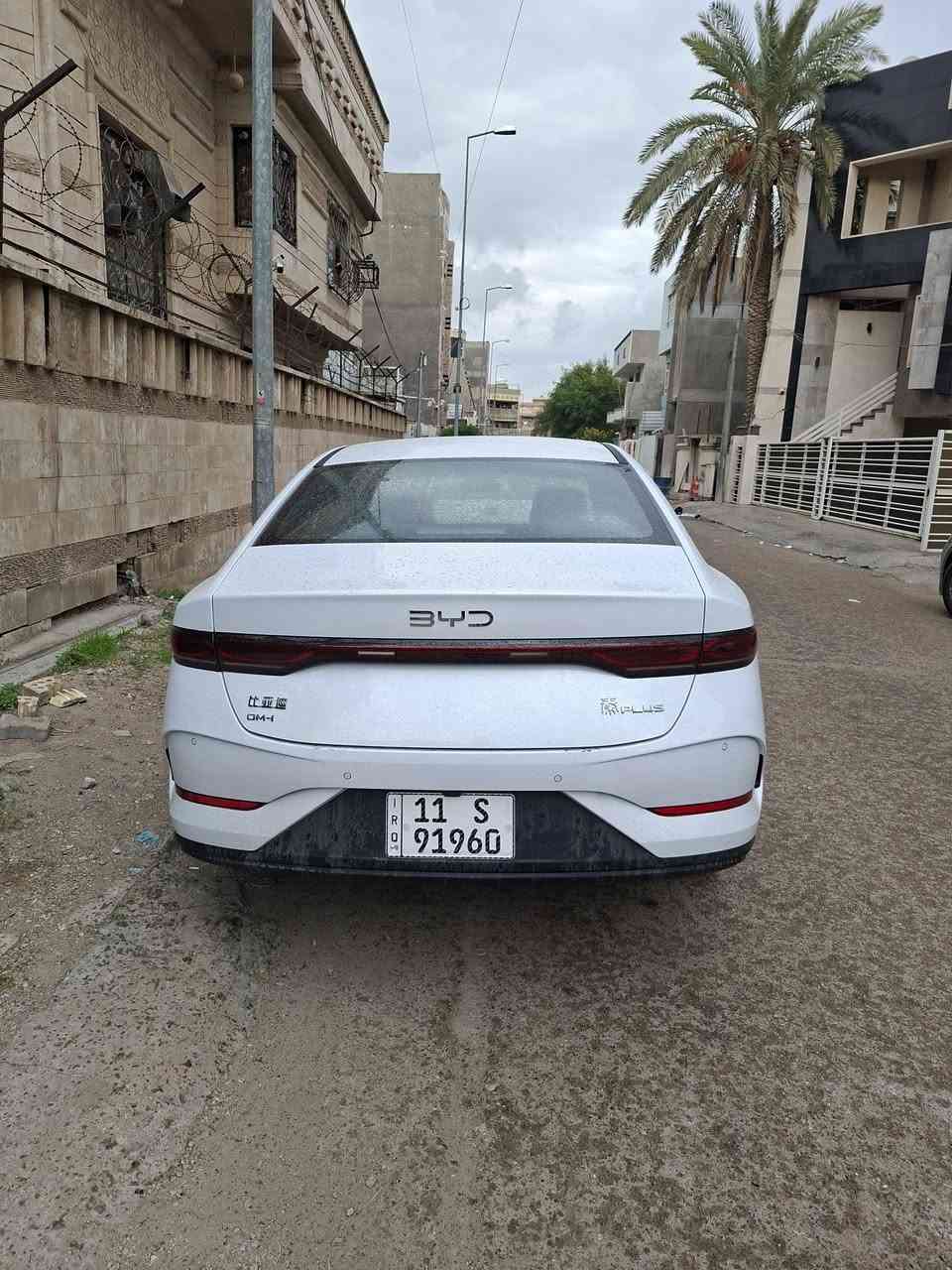 السلام عليكم
كن بلس زيرو ماشية على كد الترقيم مرقمة بغداد كاملة باسمي ورقمها حلو مواصفاتها معروفة وغراضها كاملة شاحن وبصمة وكارت وحتة ارضيات بيها مكان السيارة بغداد السعر ١٩ مليون و ١٠٠ الاتصال على الرقم ***********
