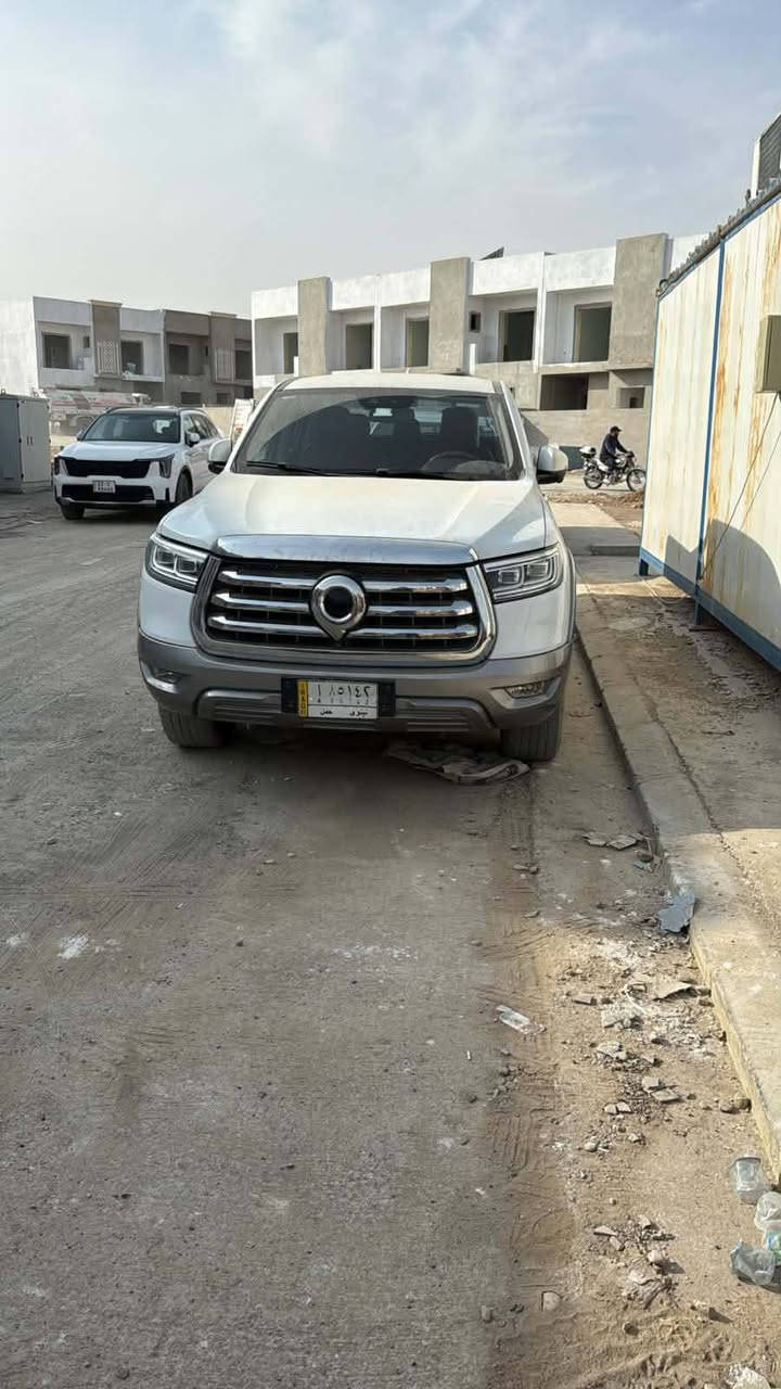 للبيع
بيك اب گريت وول باور 2021 
رقم نينوى (  ) تحويل ثاني يوم
اعلى فئة مواصفات ( Luxury 

محرك 4 سلندر حجم 2000 توربو بانزين 196 حصان 
گير اوتوماتيك الماني ZF ( 8 نمر )
السيارة اعلى فئة مواصفات  ( Luxury ) مواصفاتها جداا كثيرة راح اذكر جزء منها ( شاشة كبيرة نڤيكيشن ، ٤ كاميرات ، نقاط عمياء ، رادارات ، حساسات امامي و خلفي ، بصمة ، تشغيل عن بعد ، دفع رباعي دبل اكسل، ديفلوك ، ٣ انظمة قيادة ، تبريد قطعتين ثلج ، كشنات جلد نابا و الامامية كهرباء ، سيمي اوتو بارك ، لايتات عدسات زينون ، اوتو هولد ، درج خلفي، سلايد روف ، شاحن وايرليس، تدفئة كشنات و ستيرن ... الخ )
سعر 170 و يرهم مراوس بفورتي او النترا
للإستفسار الاتصال على الرقم ***********
