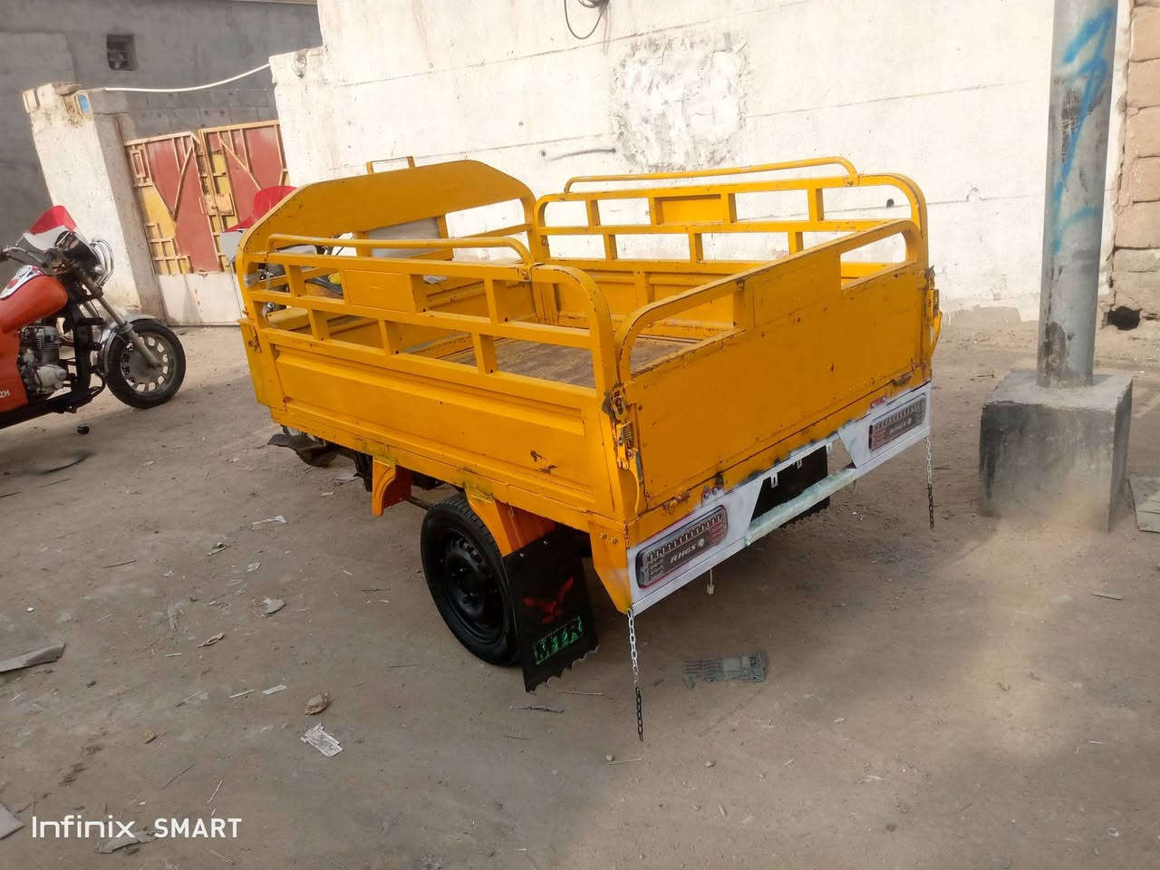 سعر 1250بي  مجال جمرة فحل العاليه اوراق بسمي موديل 21 شاصي مكفول اكسن لطش قطعه وحده محرك نمرة 3ماتجي بي مشي فول محركها ابو الخصيب قرب السوك شراي يتصل ***********
