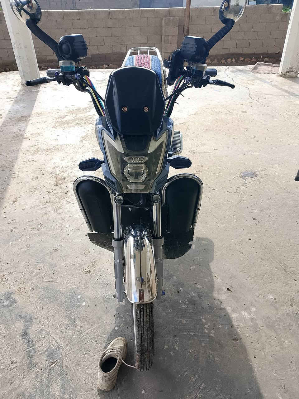 سلام عليكم موجود ماطور شحن للبيع السعر خاص    الرقم ***********
