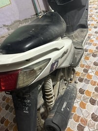 دراجه البيع. سكنس. فحل  وراق كامل  دراجه نوزل كفرات كله نضيفه ختم واحد...