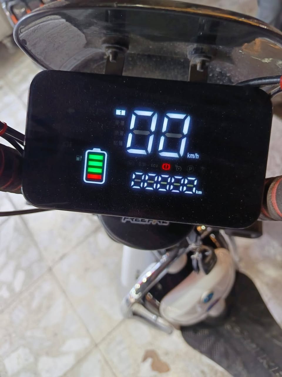 دراجة للبيع مكاني بغداد سيديه سعر 400بيه مجال ***********
