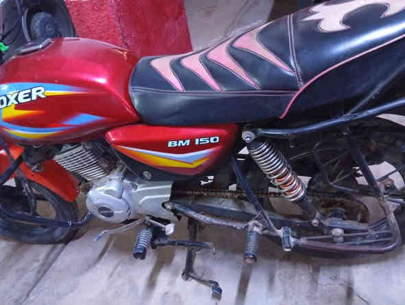 يا الله سلام عليكم طبعن مرخصت الادمن الصور بليل للعلم 
للبيع مكفيوله عام اوراق اصولي مديل 2021
سعر 800الف المحرك مكفول عام دراجه مال منتسب مامتعوبه بس مهموله أي نعم مكان ميسان قضاء علي الغربي 
الصور ولمقطع موضح كلشي بيه إلي ينشاف بل عين ماينحمد العزاز تجي وتصعد وتطلع تراي وأنه خادم للطبيب 
***********واتساب
***********واتساب وبيه مجال امراوس عادي شعندك
