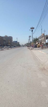 عقار تجاري نادر اربع واجهات واجهات . واجهه عشرين متر يصلح لانشاء برج ب...
