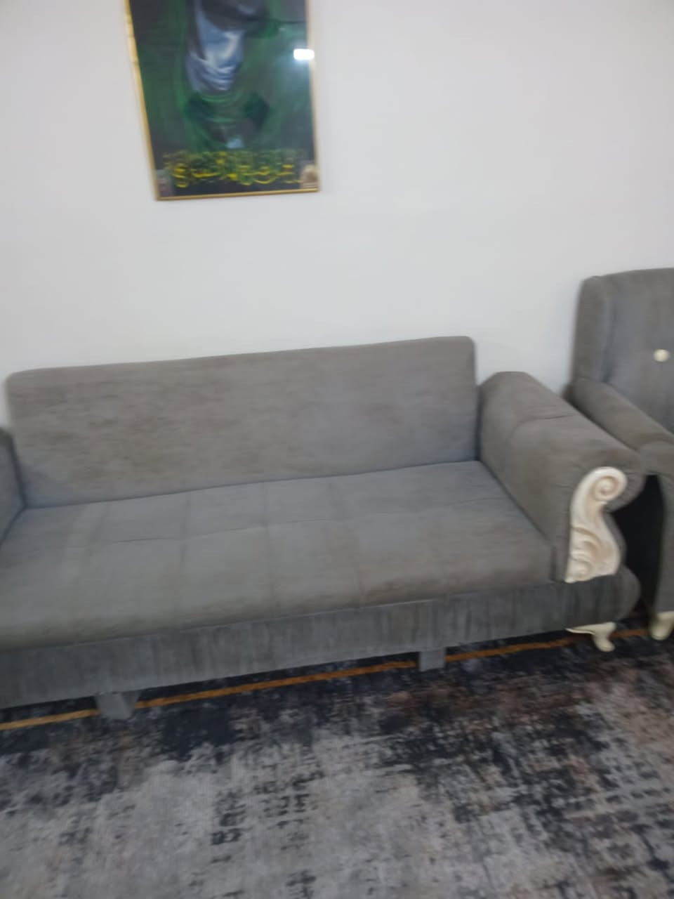 تخم عشر مقاعد لى بيع نضيف كلش لى بيع سعر ٣٠٠ ألف
العنوان بلديات الأمن العامه مقابل مكولات  حنش 
رقم الهاتف ‏‪***********‬‏
