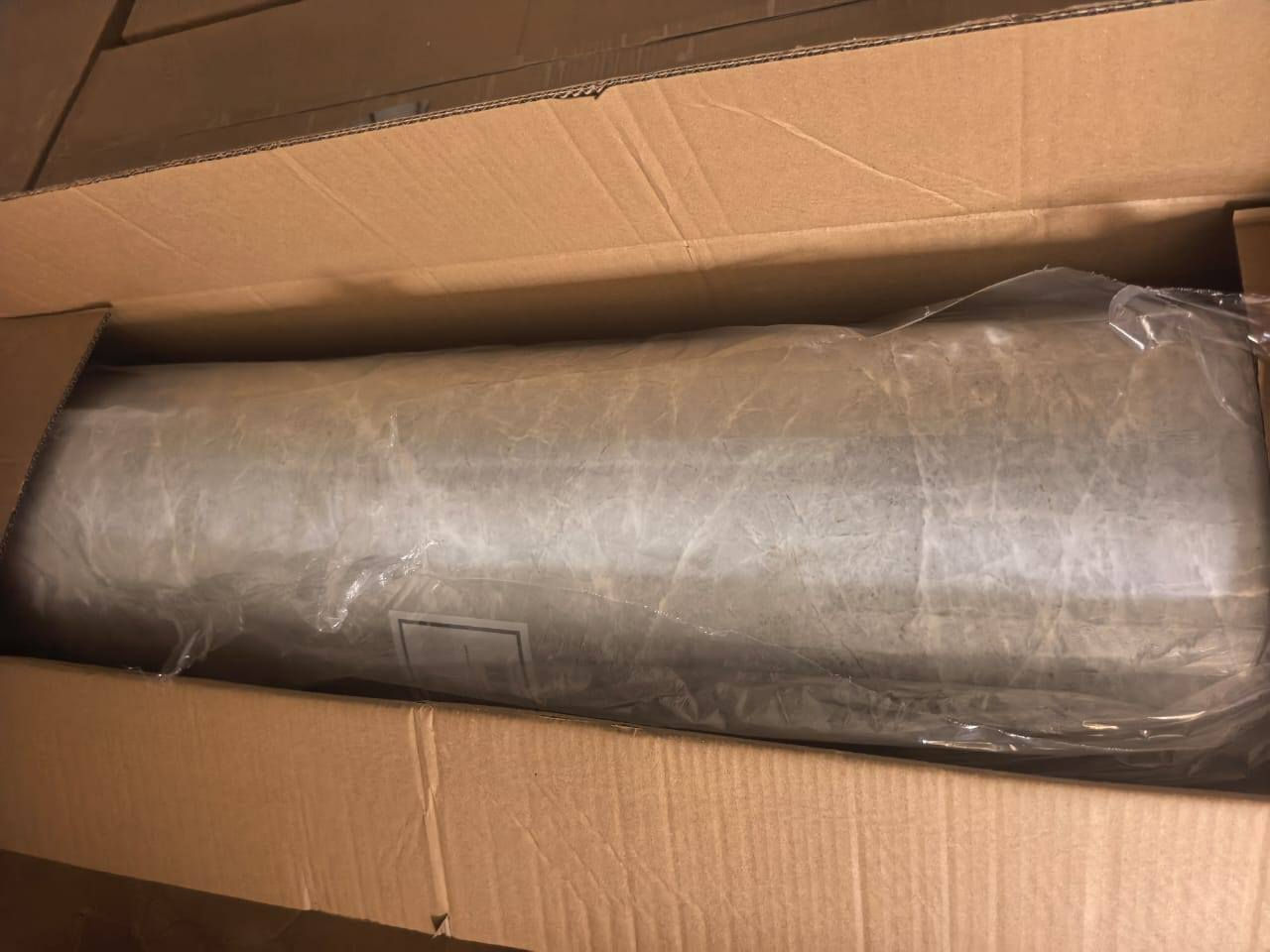 السلام عليكم يوجد رخام لاسق ذاتي السعر 8الاف فقط لجمله يوجد توصيل لجميع المحافظات ***********
