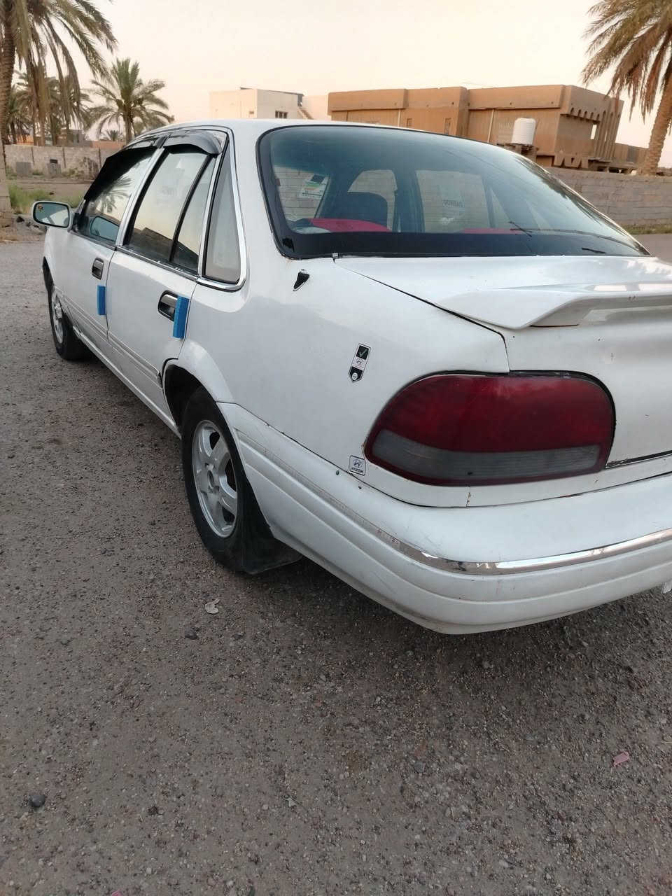 السلام عليكم ورحمة الله وبركاته
برنس موديل 97 رقم الانبار انكليزي تحويل مباشر كير اوتماتيك سياره بدون ضربه
 صدر نظيف تايرات كهربايات نظيفه دواخلها نظيفه
السعر ٣٤ وبيها مجال اخواني
مكان السياره الرمادي
رقم الهاتف ***********
