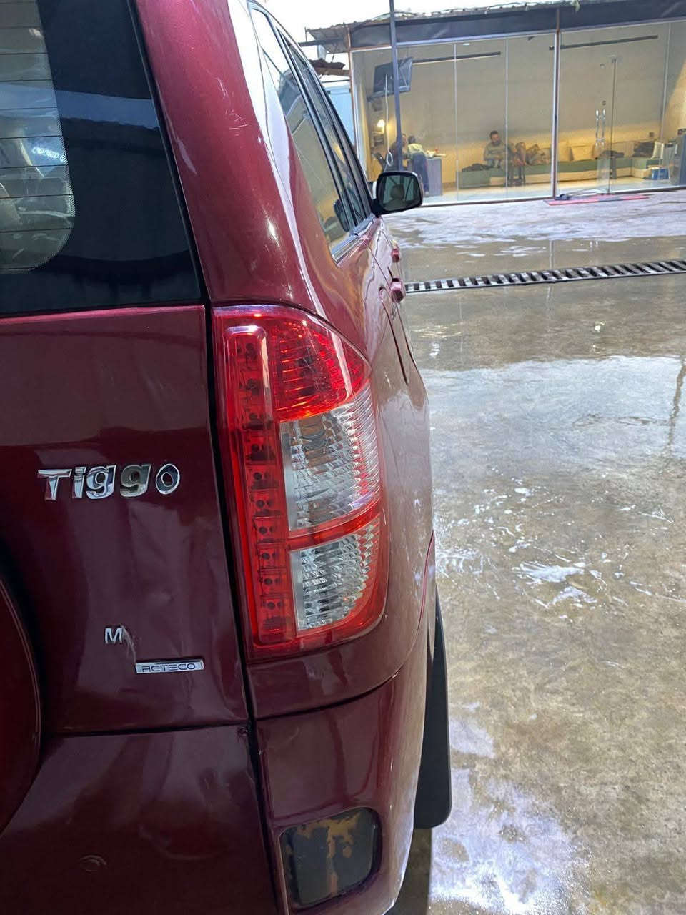 تيكو 2013 سيارة حلوه وترايك وين ما تريد محركه بي ضعف ينقص دهن تبريد شغال سعره 45  رقم التلفون *********** رقمها قادسية مكانه الحله
