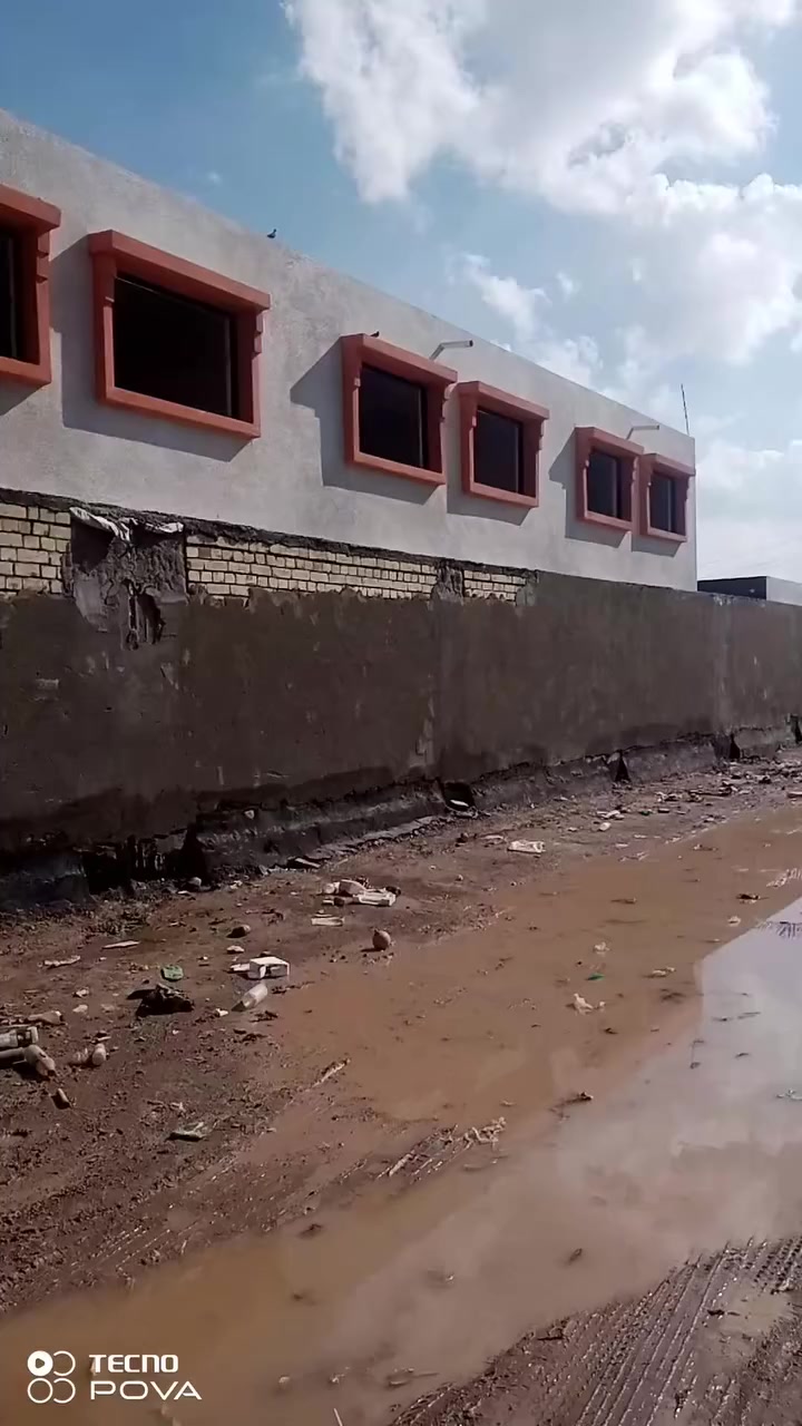 دار للبيع حي الحكيم نزلة بيت زرزور قرب المدرسة 
التفاصيل كاملة في الفيديو
للاستفسار خاص
او الاتصال على الرقم
***********
