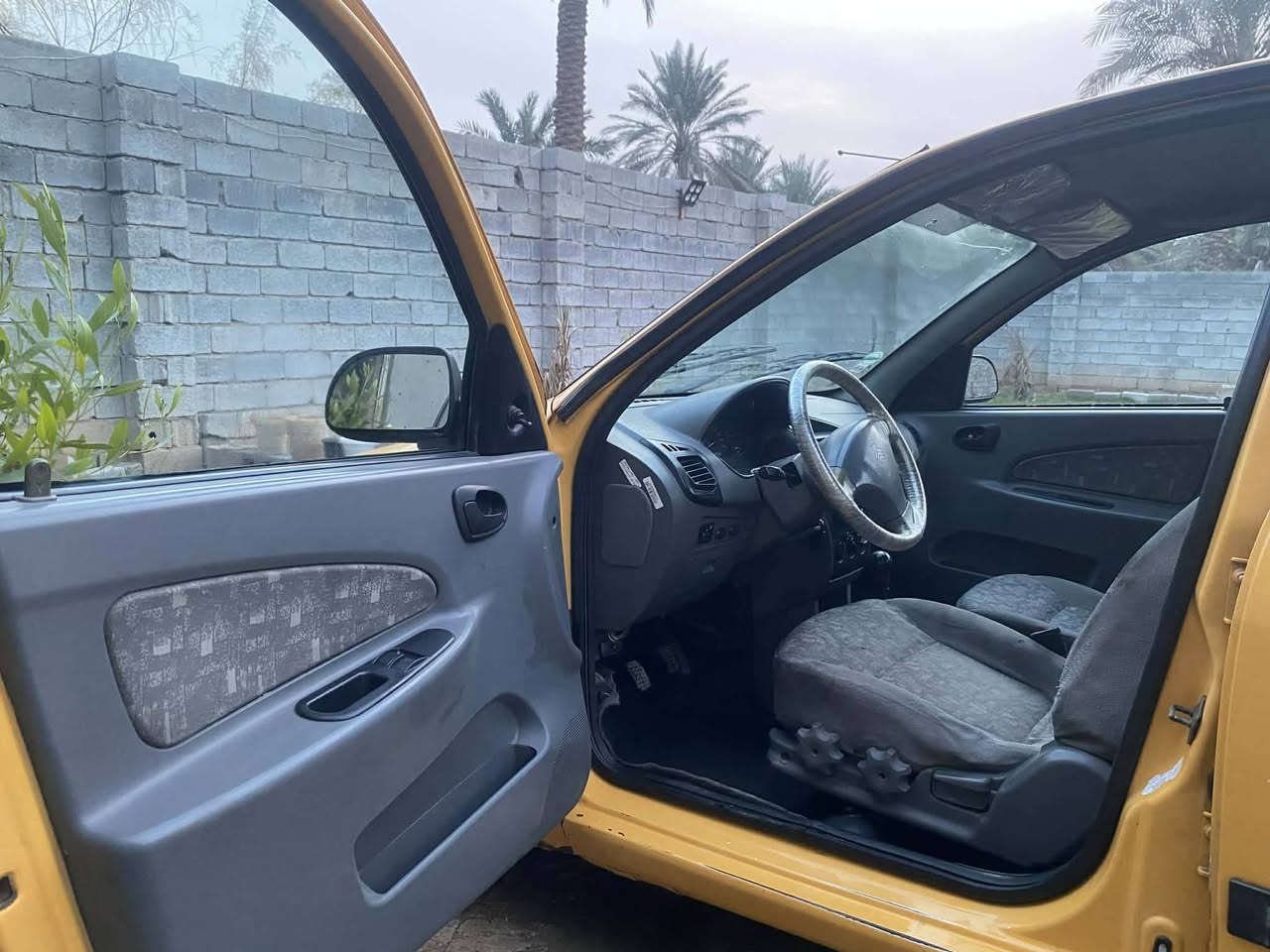 السلام عليكم طيبه موديل ١٥ مكينه بيه بخار  زوج تايرات سطاب اكسل جديد درايم شفتات جدد  باتري جديد كلج جديد .السعر ٣٥ بيه مجال وكلشي موجود بسوك  مكان ديالئ  ***********
