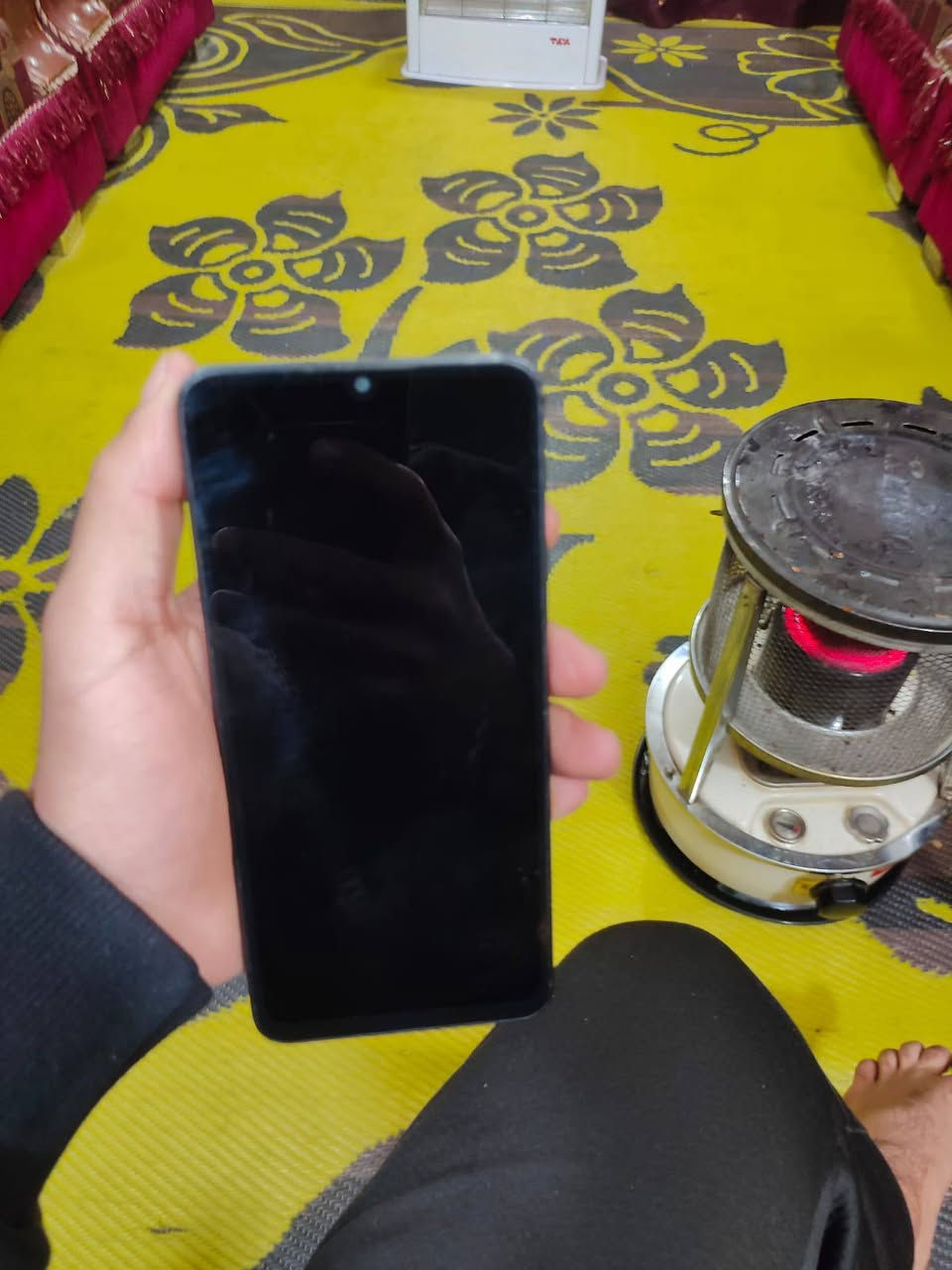 سلام عليكم
جهاز للبيع
بوكو c65
ذاكره 256
بطاريه 5000
جهاز نضيف 
سعر 100بي مجال قليل
عنوان حسينيه راشديه
***********
