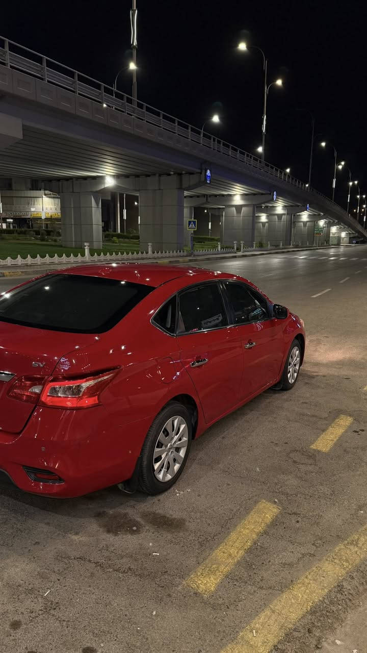 🚗 للبيع – نيسان سنترا 2017
- الموديل: 2017  
- المحرك: 1.8  
- الاستيراد: أمريكي 🇺🇸  
- الممشى: 39 ألف ميل قابل للزيادة  
- اللون: أحمر  
- داخلية السيارة: وضع شركة ونظيفة جداً

✨ المواصفات:  
بصمة تشغيل 🔑  
تدفئة وتبريد ❄️🔥  
فل أوبشن عدا الفتحة  
سنوية جديدة  
هزة جديدة  
رقم دهوك مسطرة

🔧 الضرر سابقاً:  
بونيد + جام لغ + ايربك ستيرن سستم  
وبالعراق صار بيها باب السايق، وباقي السيارة ما متعوبة.

📍 الموقع: الموصل  

📞 للتواصل: ***********  
متوفر واتساب
