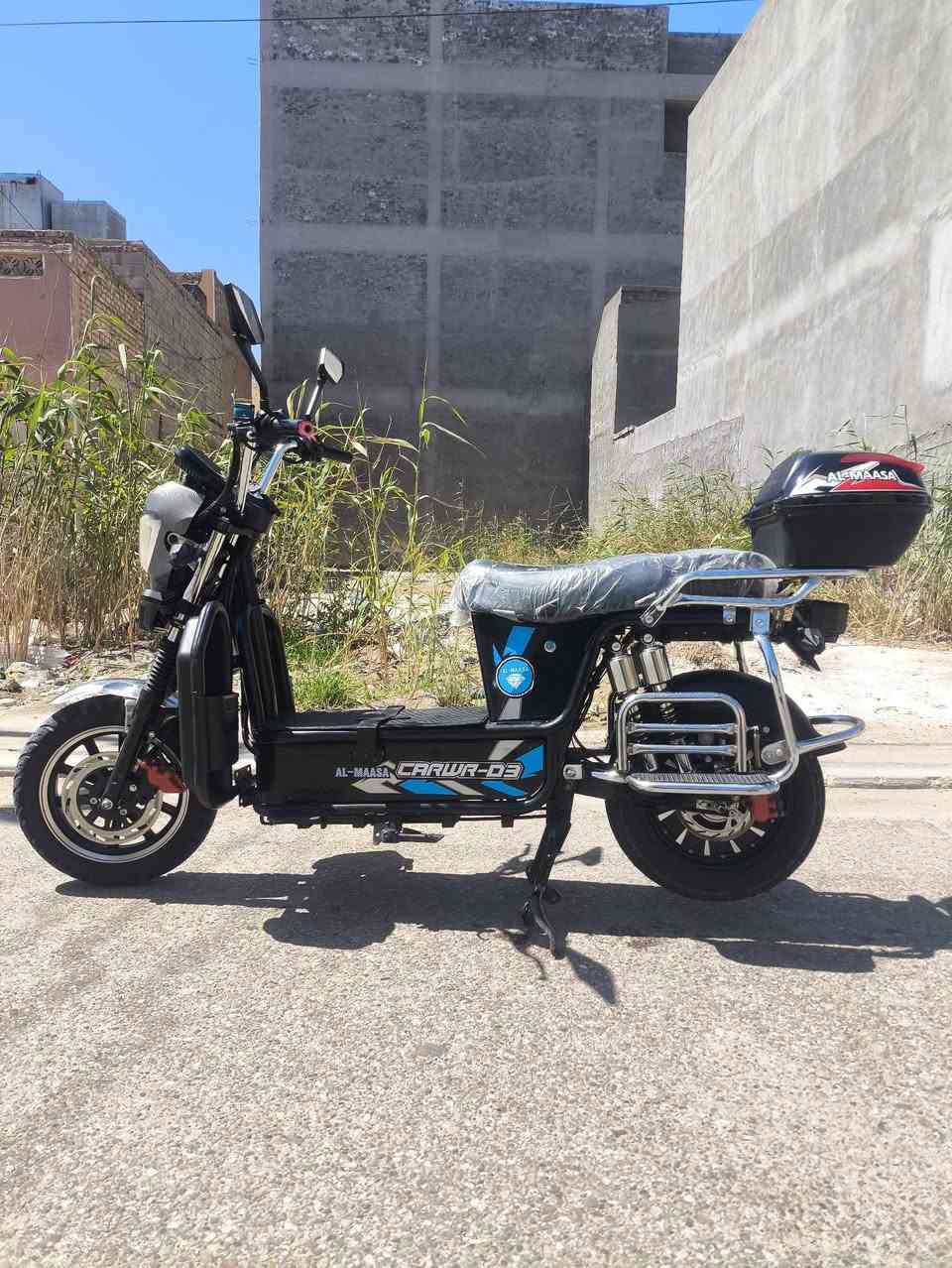 جبلي لبيع موديل 24 نوع الماسه بطاريات عشره ونص يقرن كهربائيات كلها شغاله اي نقص  مابيه جهاز مانع سرقه تحكم عن بعد بصمتين وسويجين نشرات جانبيه
خمسه باتري  دراجه كل نقص مابيه اخت الجديده 
***********
+9647827587898
