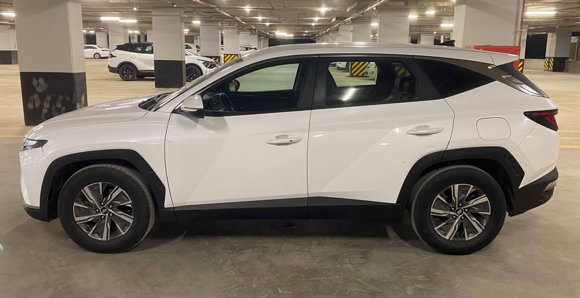 السلام عليكم
توسان هايبرد 2021

رقم بغداد

وارد كوريا

حادثها جاملغ امامي و بنيد مغيرات نفس ألون 

مكان السياره بغداد

السعر 160

***********
