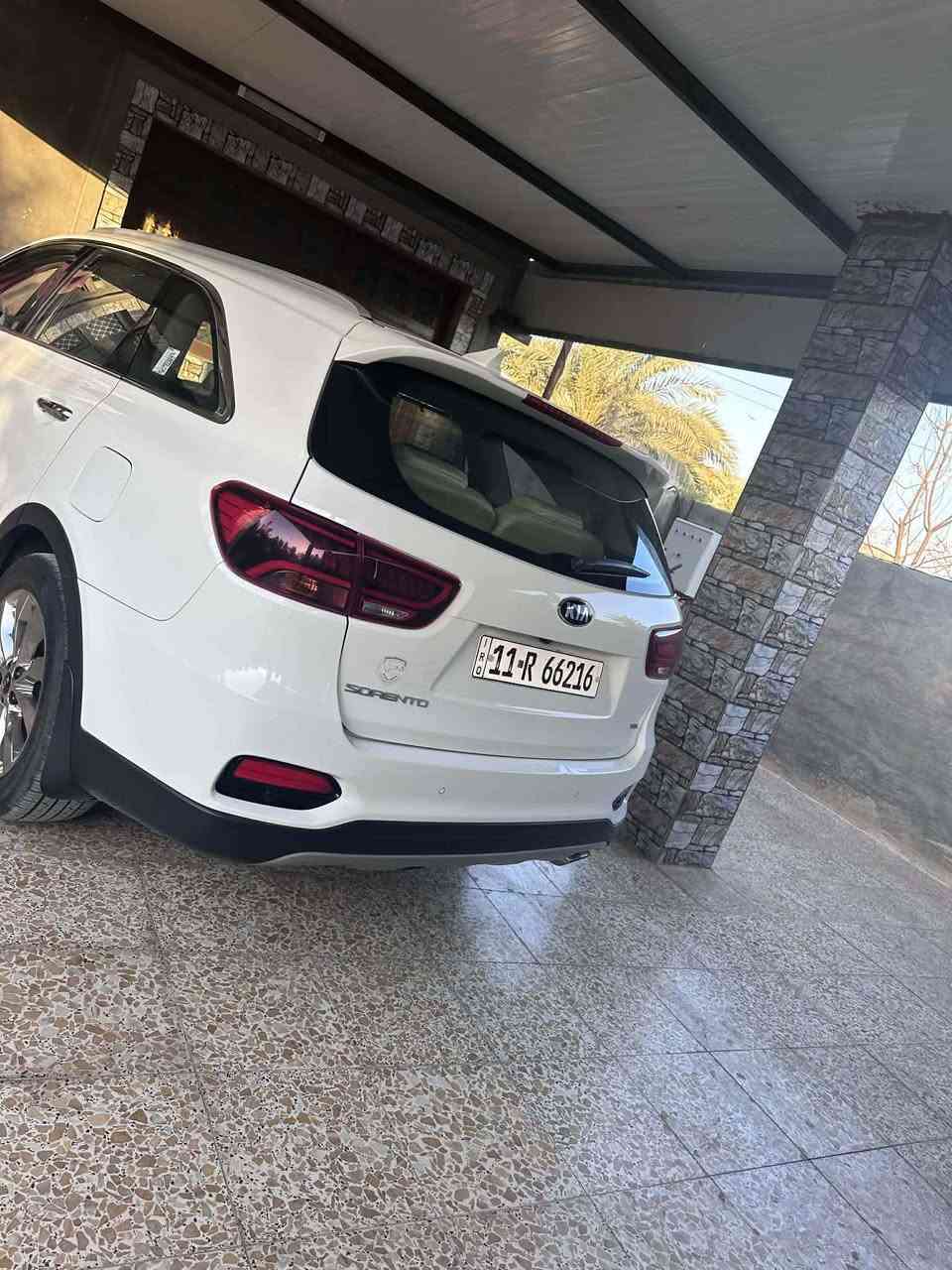 السلام عليكم سياره سورنتو موديل 2019 خليجي سياره فول مواصفات واحد على واحد عدا الفور ويل وتدفئه بالكشنات محرك سته سلندر سبعه راكب ثلاث قطع تبريد سياره خليجي وباقي المواصفات معروفه كفاله من كل شيء سعر السياره 275 بها مجال بسيط العنوان الانبار رقم الهاتف                       ‭ ‭0781 439 0605‬ بغداد, العراق
