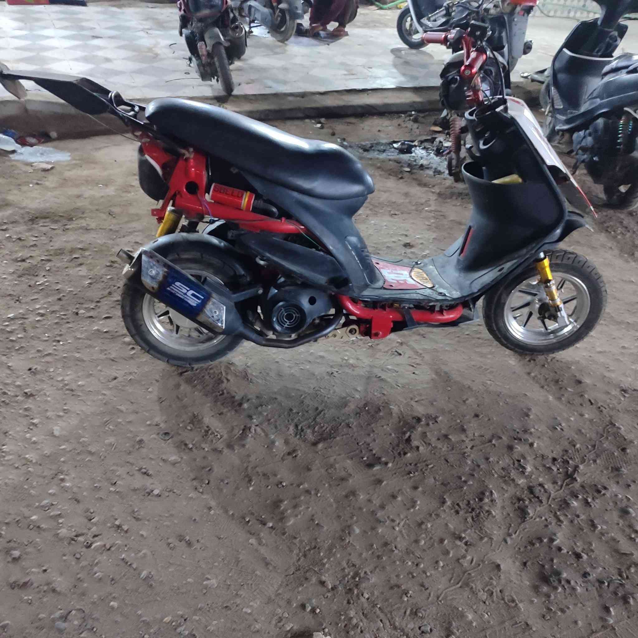 ماكس عدله تعمير من تاير لتاير دراجه خير من الله وين ما يعجبك افحص تواصل
***********
