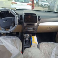 كيا سورنتو 2013 فول موصفات 6سلندر للاستفسار 07718613034