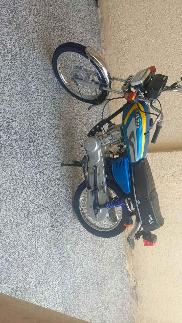 سلام عليكم دراجه أوراق مديل 19ب900 وبيهه مجال ‏‪***********‬‏ مكلف بلنشر
